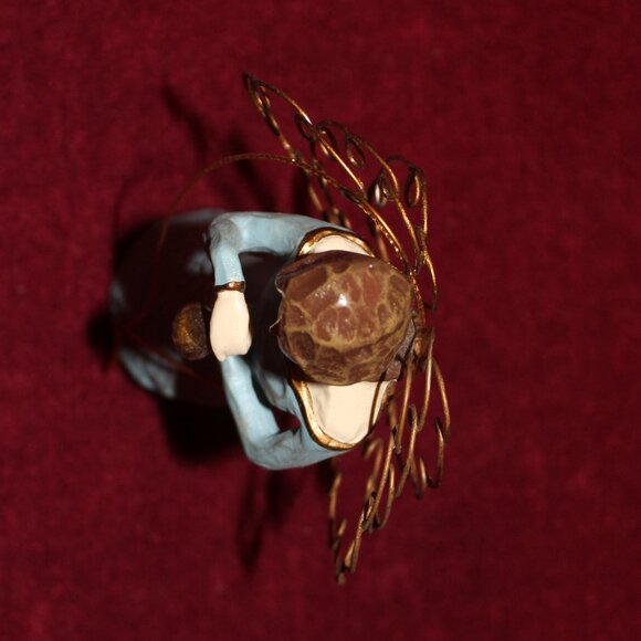 Resin Angel Ornament - Picture 3 of 3